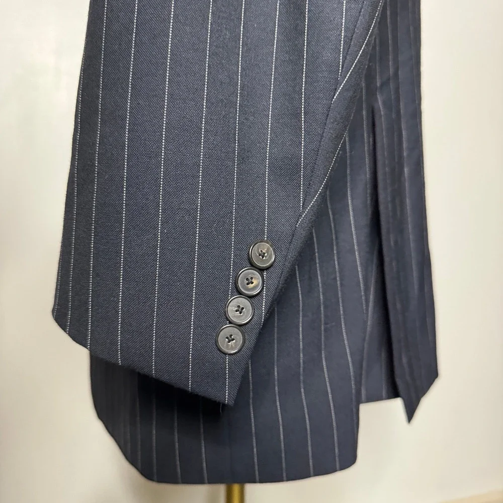 Façonnable Men's 100% Wool (56 EU)‎ 44L 32W Pinstripe Two-Piece Suit Classic Fit